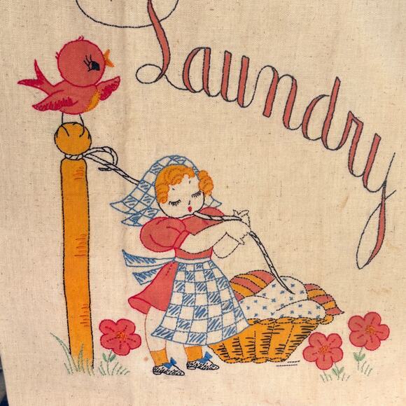 Darling Vintage Hand-Embroidered Laundry Bag/Sack Drawstring, Sunbonnet Ladies - Picture 1 of 14